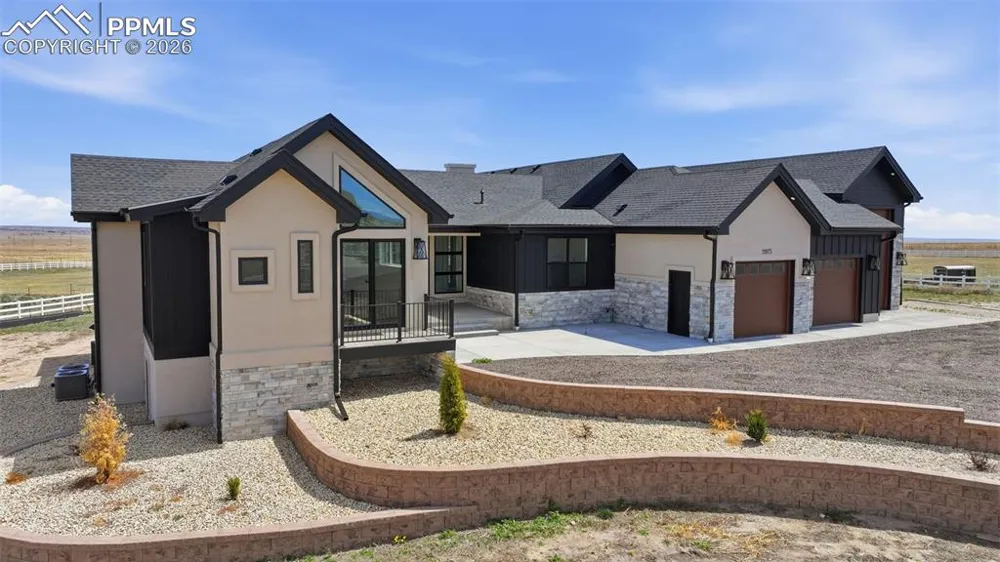 11975 Silver Concho Trail Elbert, CO 80106