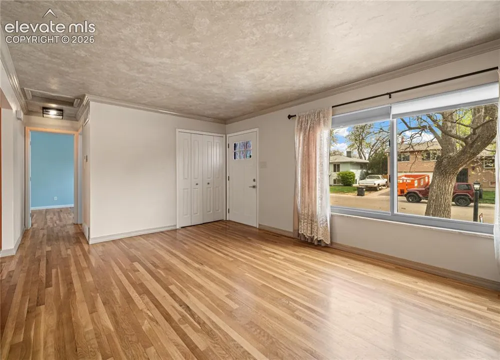 25 Fordham Circle Pueblo, CO 81005