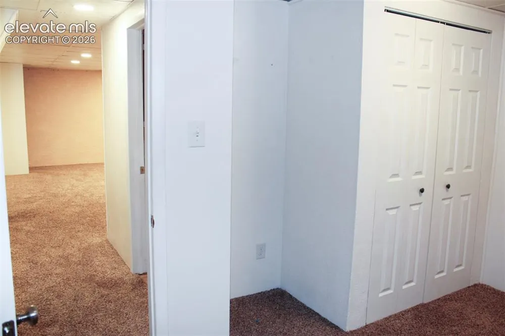 25 Fordham Circle Pueblo, CO 81005
