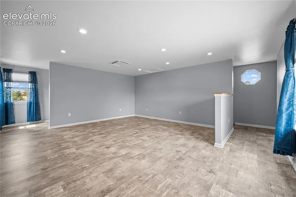 25 Fordham Circle Pueblo, CO 81005