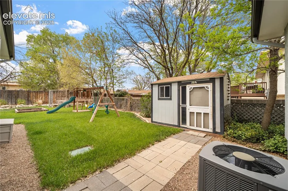 25 Fordham Circle Pueblo, CO 81005
