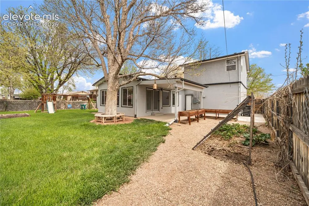 25 Fordham Circle Pueblo, CO 81005