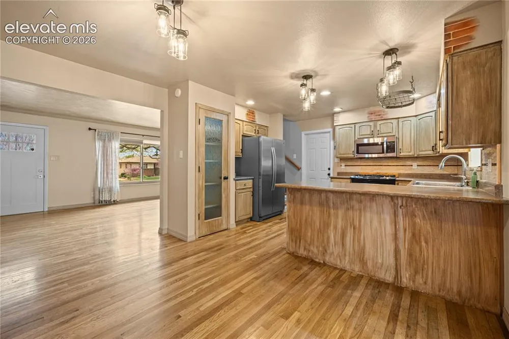 25 Fordham Circle Pueblo, CO 81005