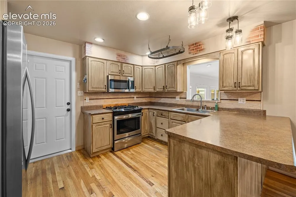 25 Fordham Circle Pueblo, CO 81005