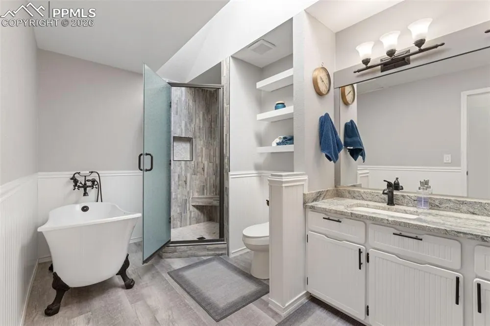 376 Pilot Knob Avenue Manitou Springs, CO 80829