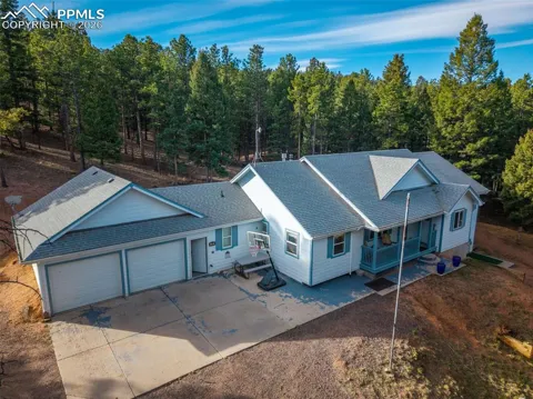 16 Spruce Circle