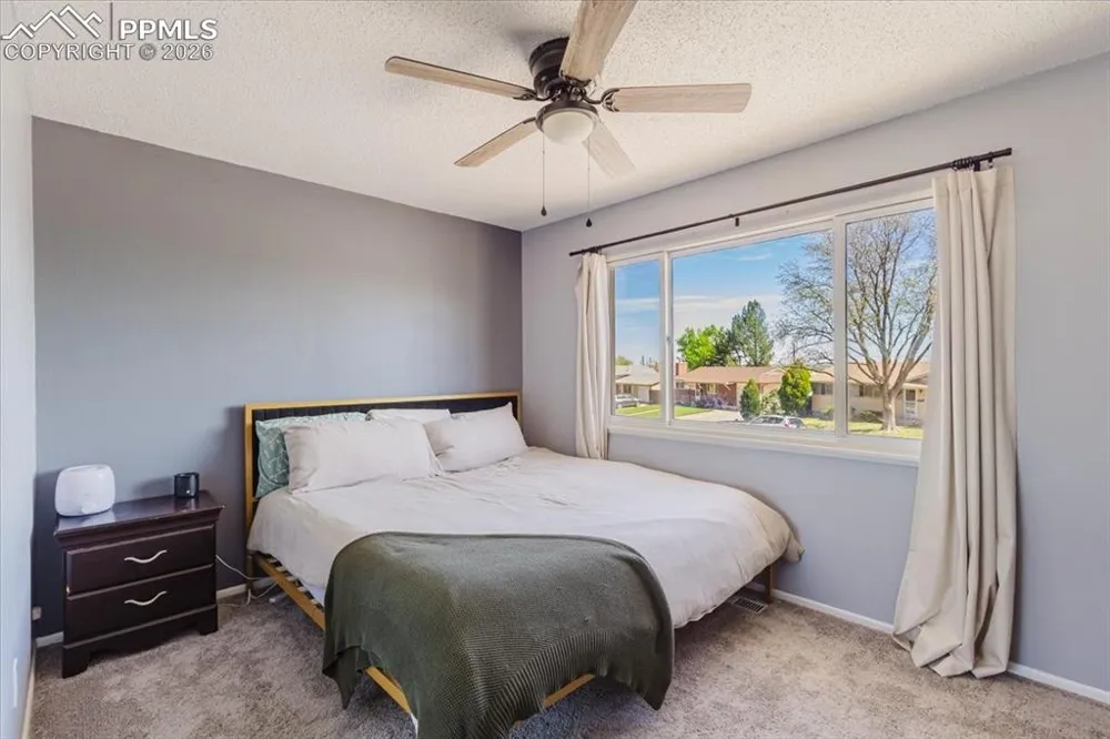 11 MacGregor Road Pueblo, CO 81001