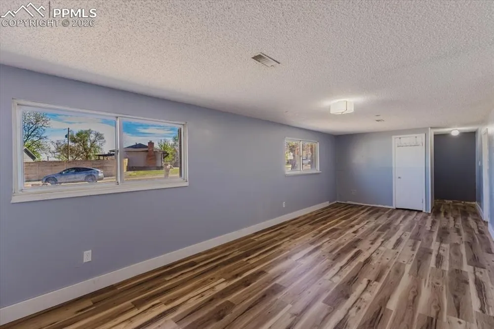 11 MacGregor Road Pueblo, CO 81001