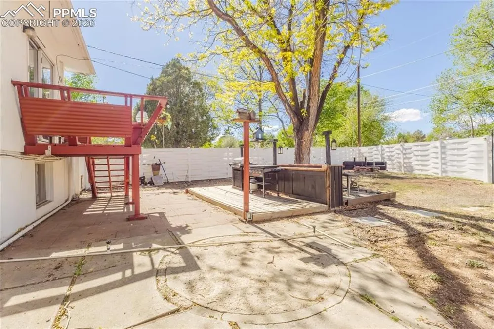 11 MacGregor Road Pueblo, CO 81001