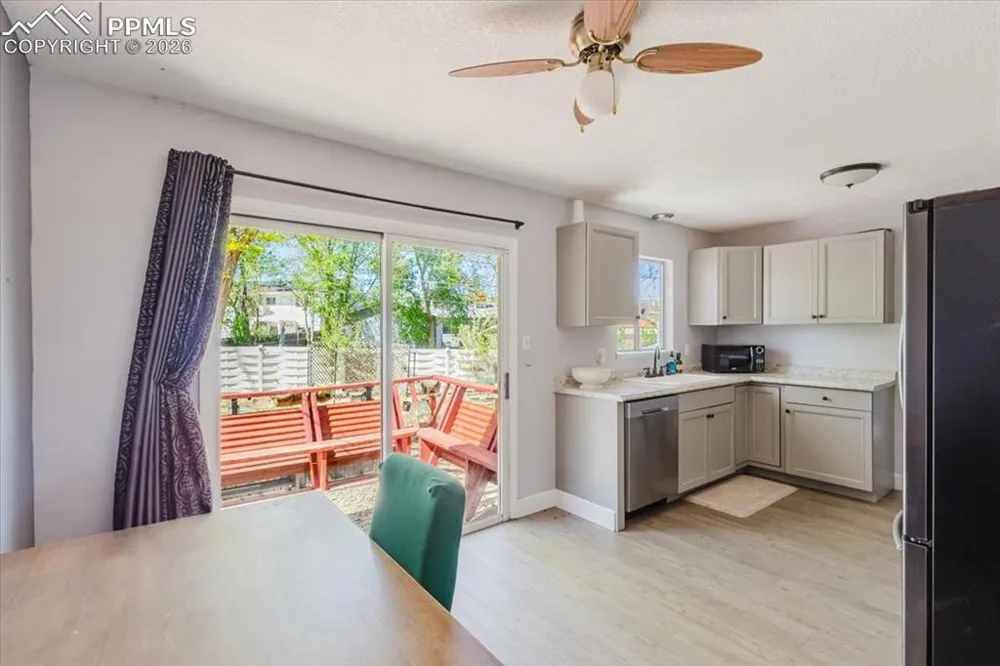 11 MacGregor Road Pueblo, CO 81001
