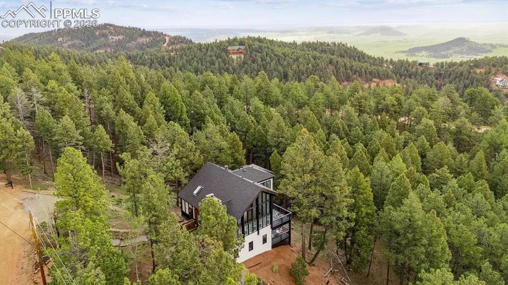 13910 Blue Jay Lane Larkspur, CO 80118