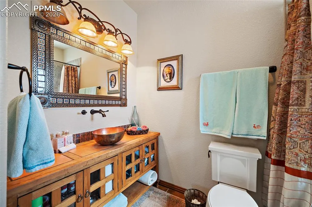 8200 Abbey Road Pueblo, CO 81004