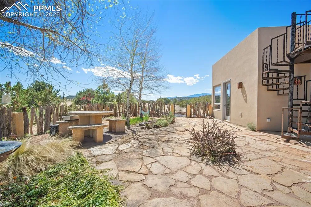 8200 Abbey Road Pueblo, CO 81004
