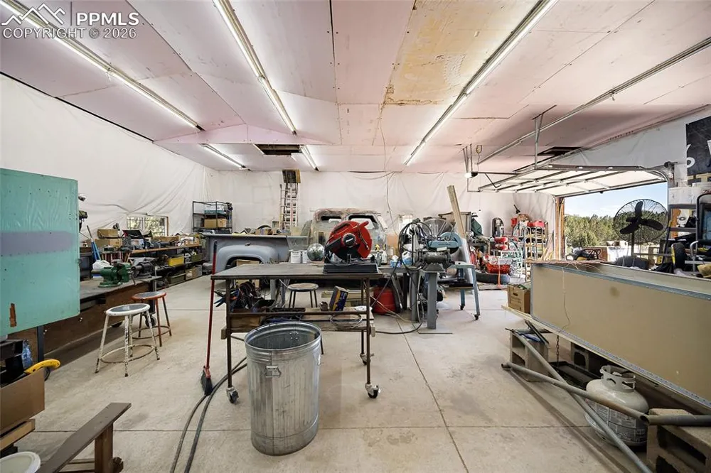 8200 Abbey Road Pueblo, CO 81004