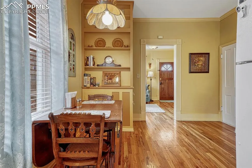 209 Arcadia Street Colorado Springs, CO 80903