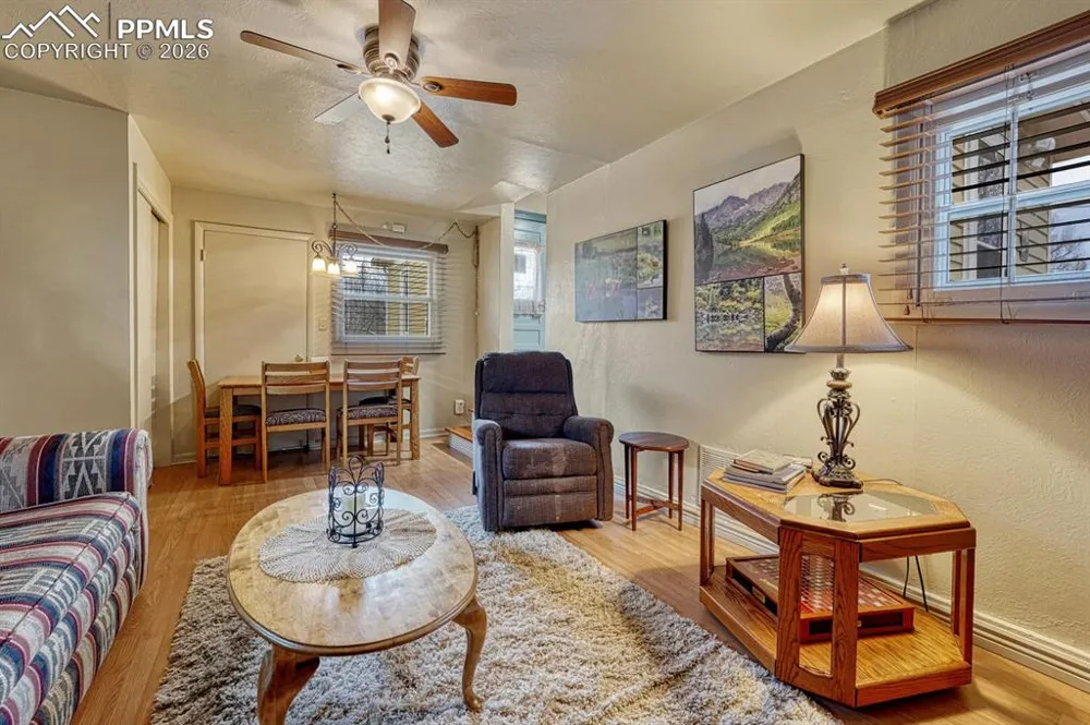 209 Arcadia Street Colorado Springs, CO 80903