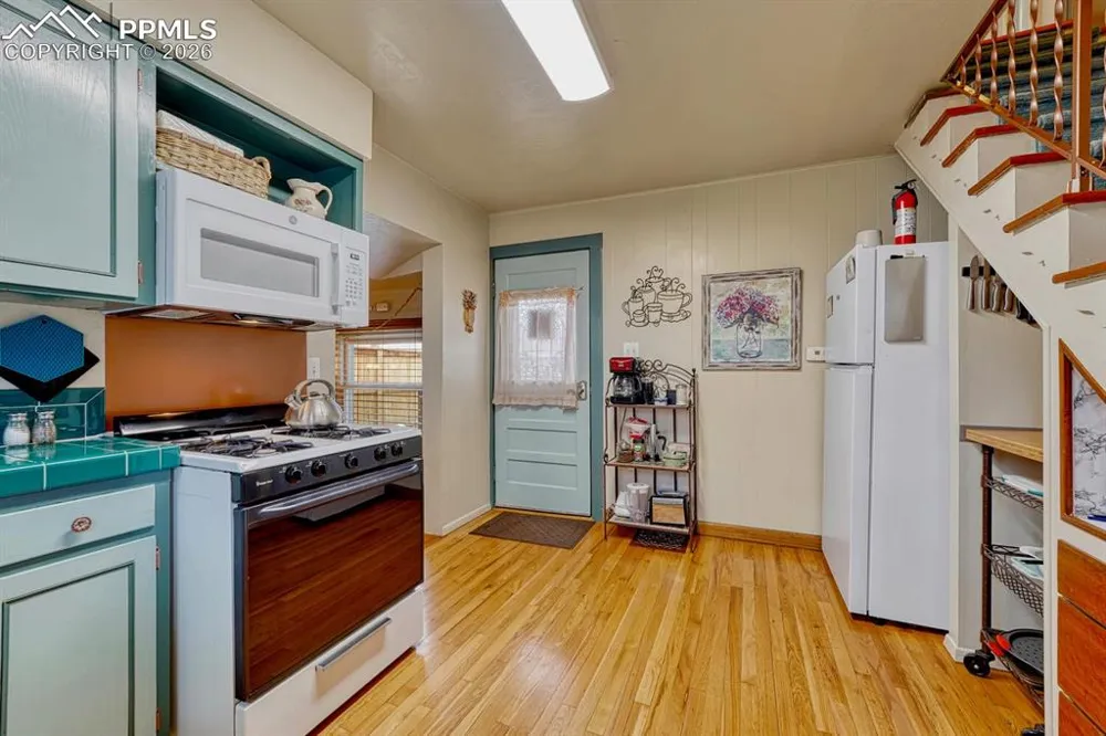 209 Arcadia Street Colorado Springs, CO 80903