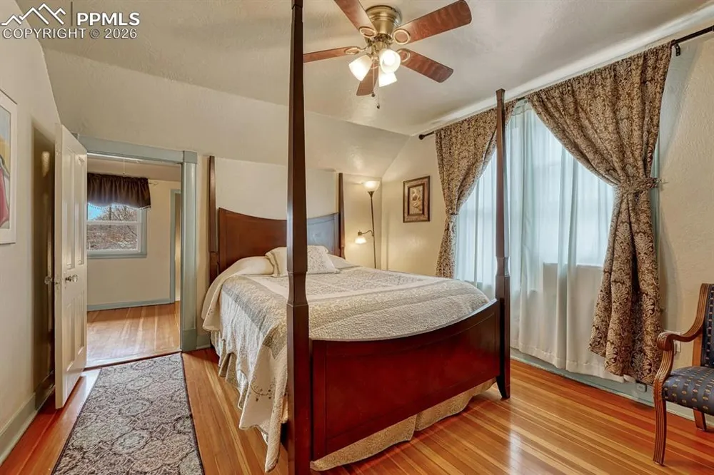 209 Arcadia Street Colorado Springs, CO 80903