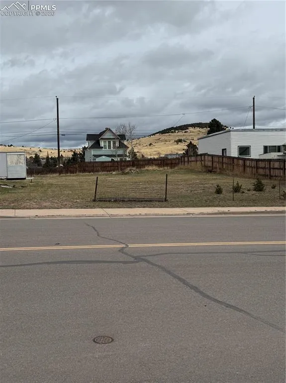 239 W Bennett Avenue Cripple Creek, CO 80813