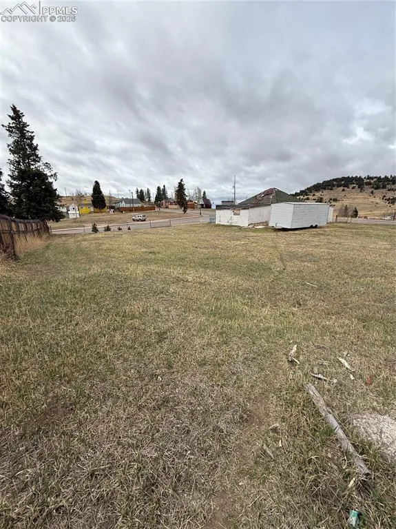 239 W Bennett Avenue Cripple Creek, CO 80813
