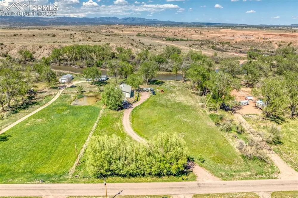 997 County Road 119 Florence, CO 81226