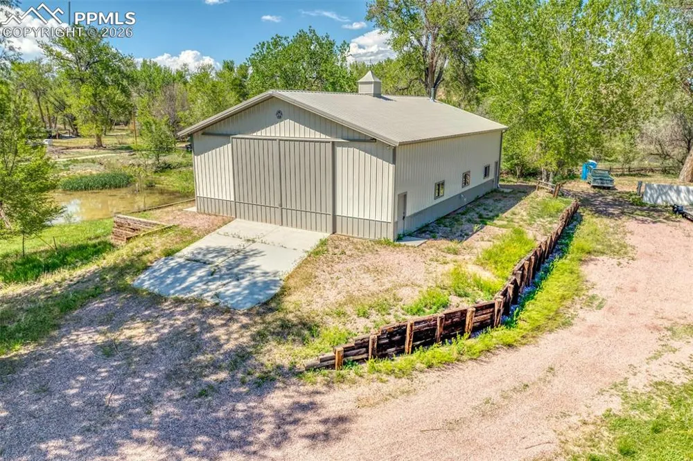 997 County Road 119 Florence, CO 81226