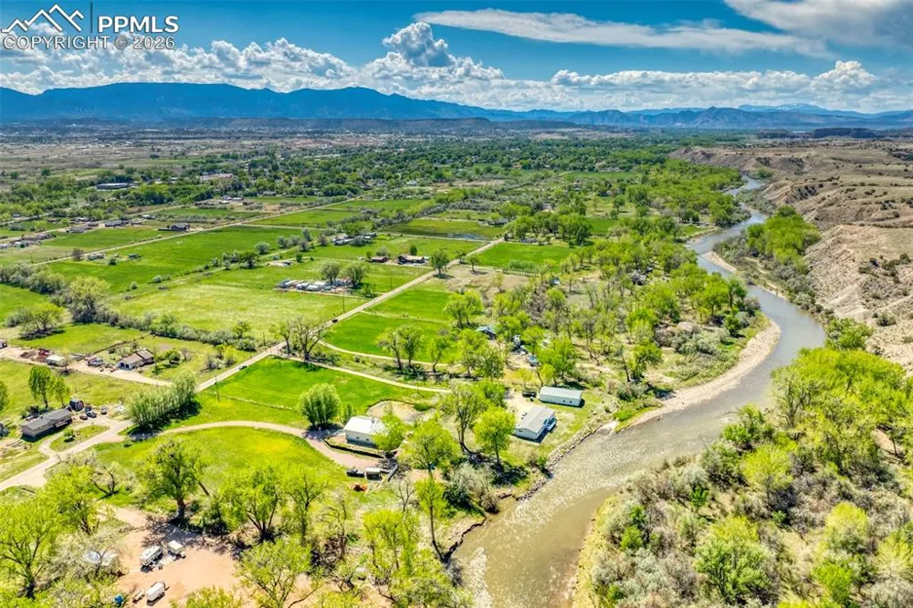 997 County Road 119 Florence, CO 81226