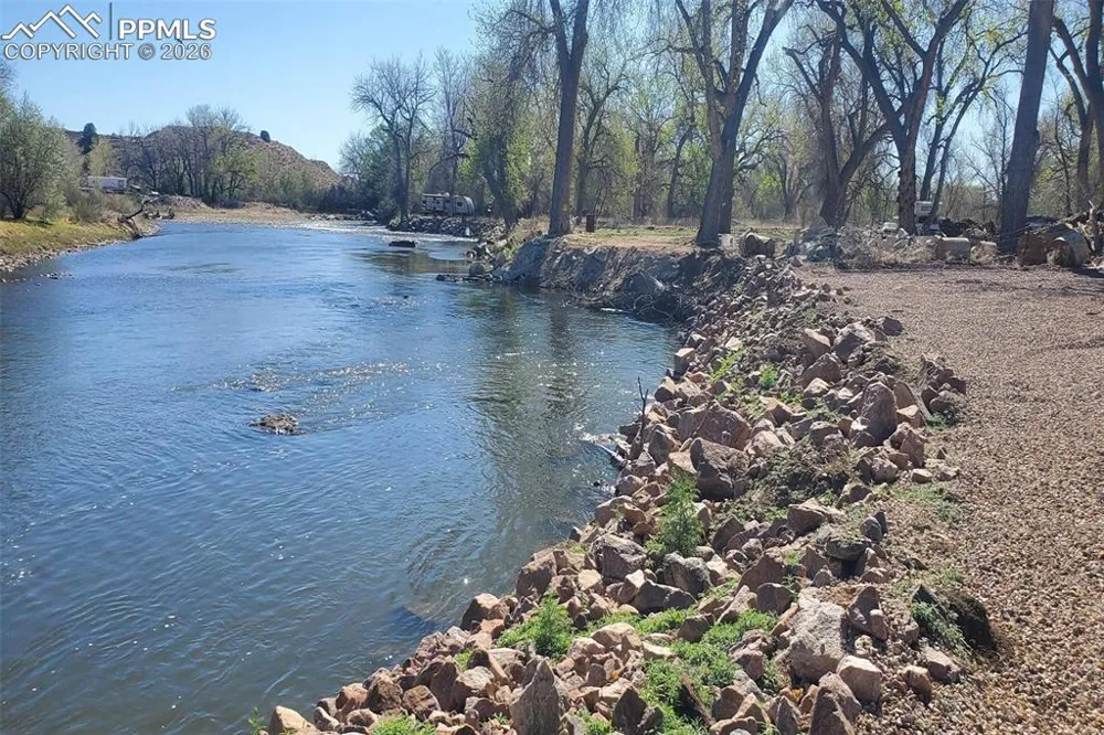 997 County Road 119 Florence, CO 81226