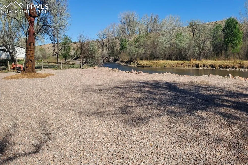997 County Road 119 Florence, CO 81226