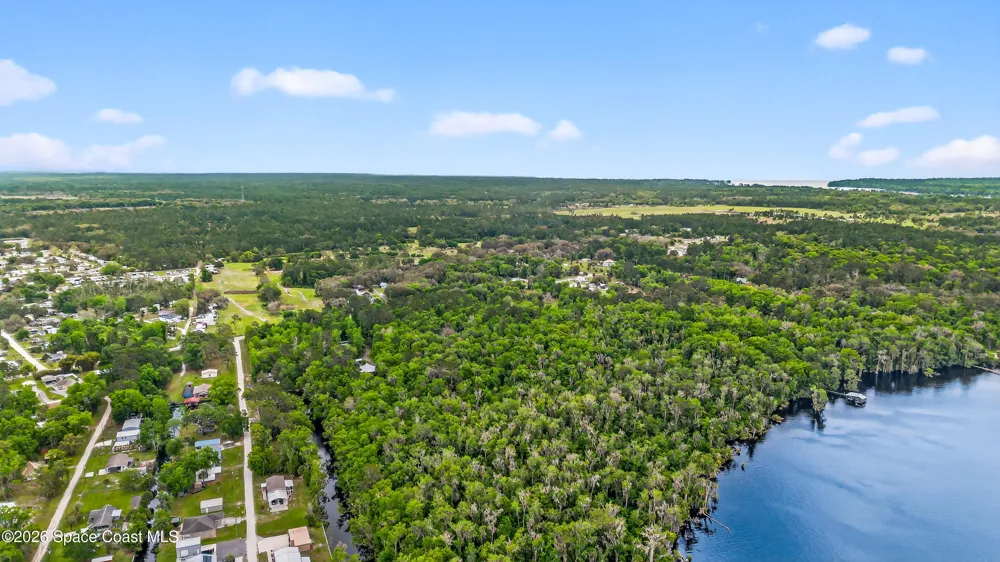 12394143 County Road 309 Crescent City, FL 32112