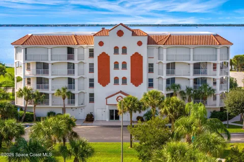 8924 Puerto Del Rio Drive #9204