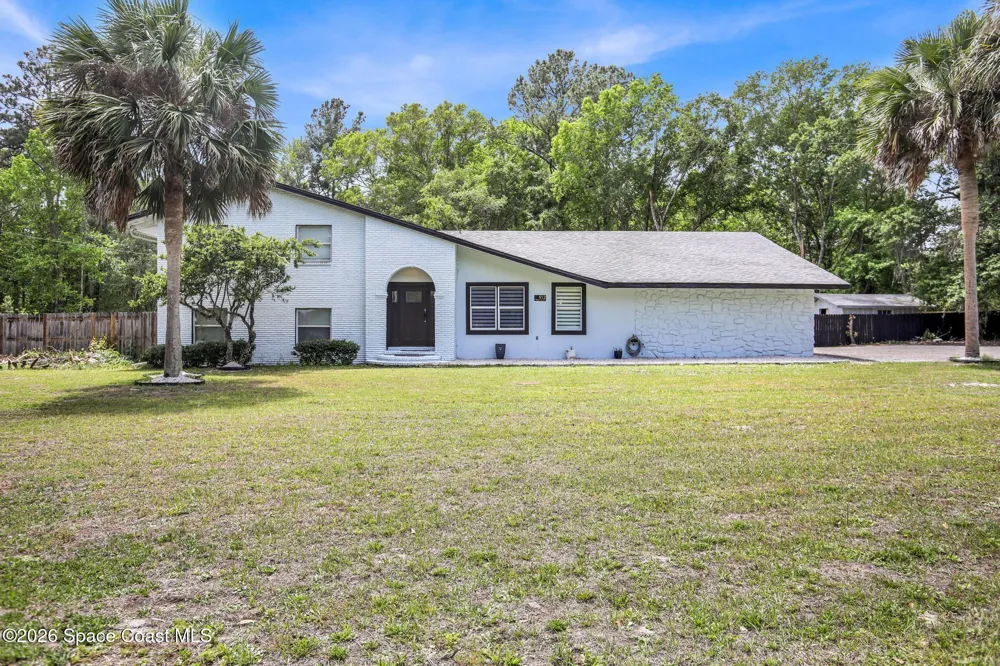 912 S 5th Street Macclenny, FL 32063