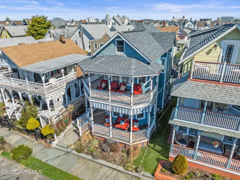 49 Franklin Avenue