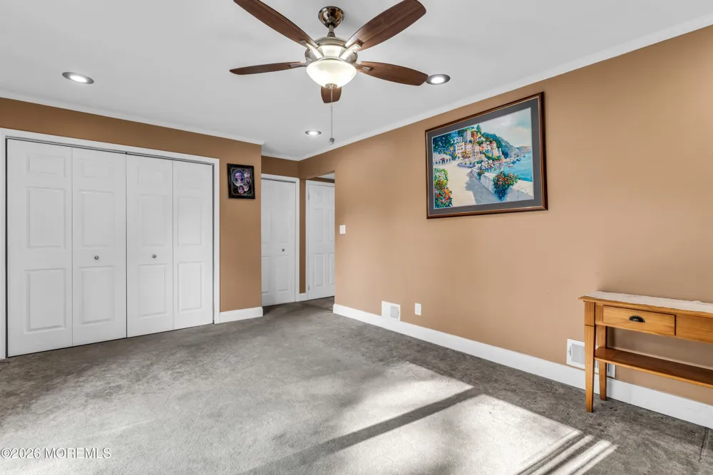 32 Brunswick Drive Howell, NJ 07731