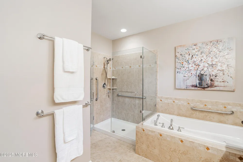 2 Chalfont Lane Manchester, NJ 08759