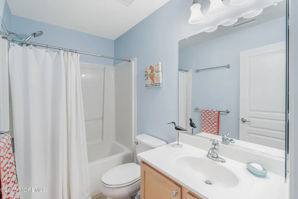 2 Chalfont Lane Manchester, NJ 08759