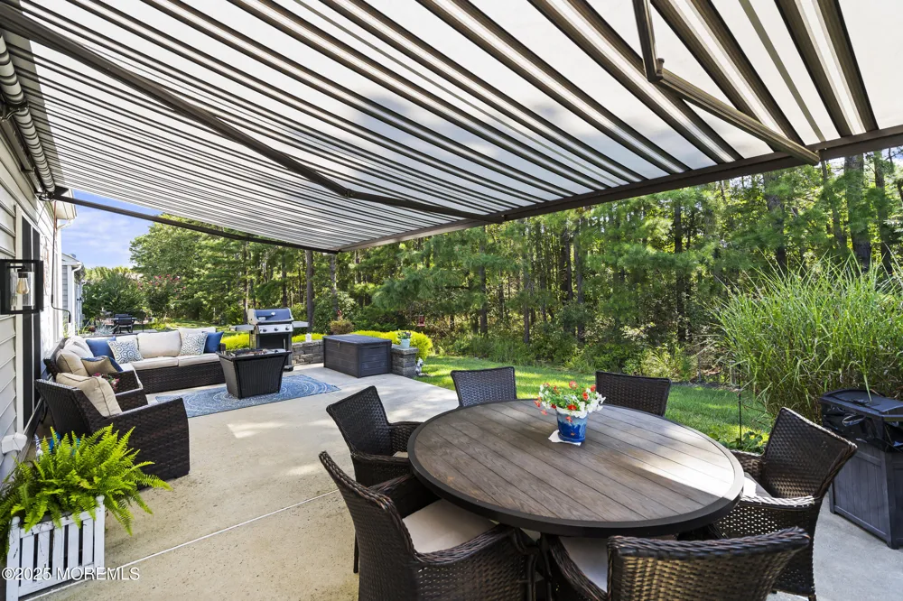 2 Chalfont Lane Manchester, NJ 08759