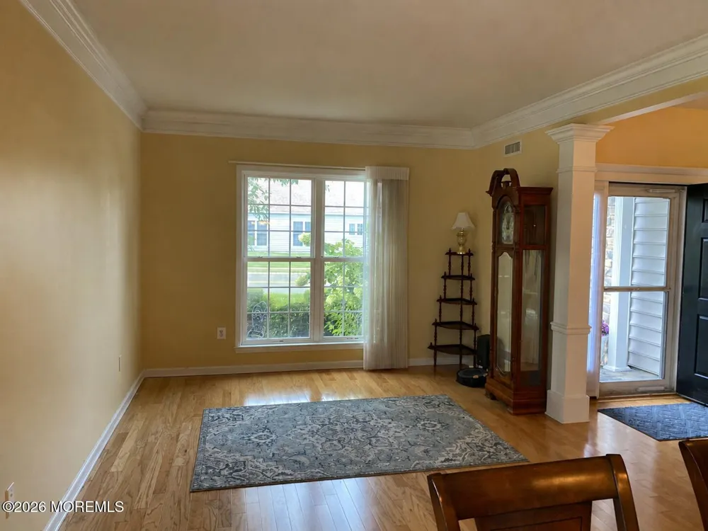 2 Chalfont Lane Manchester, NJ 08759