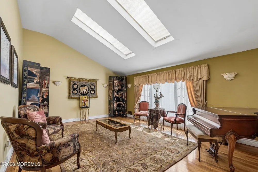 1 Flintlock Road Freehold, NJ 07728