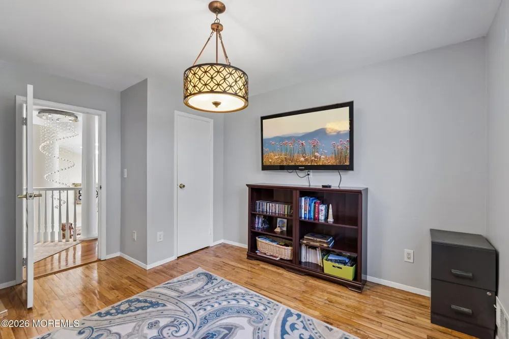1 Flintlock Road Freehold, NJ 07728