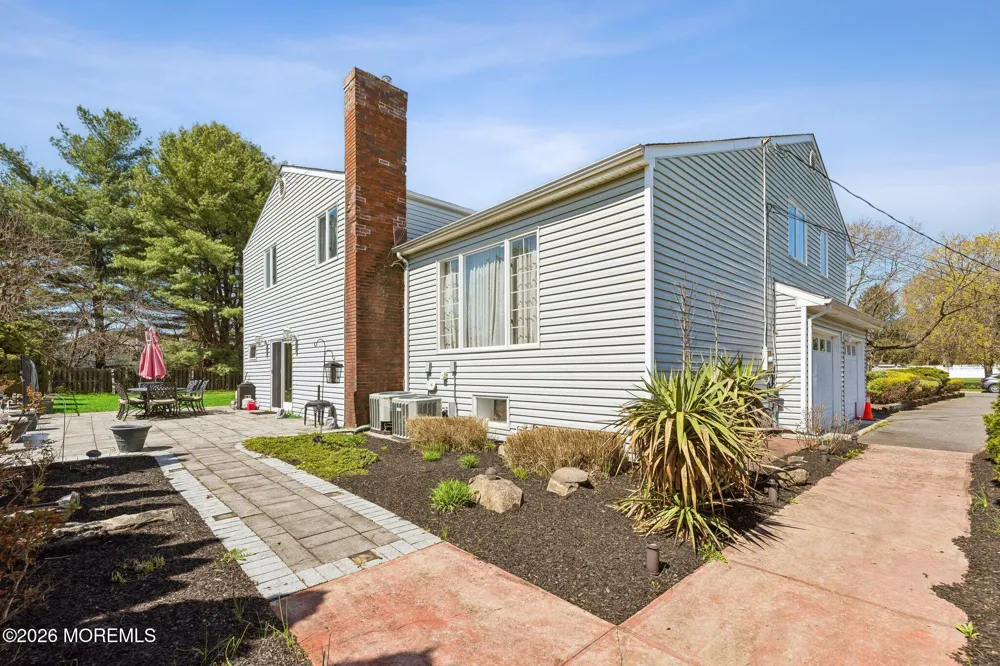 1 Flintlock Road Freehold, NJ 07728