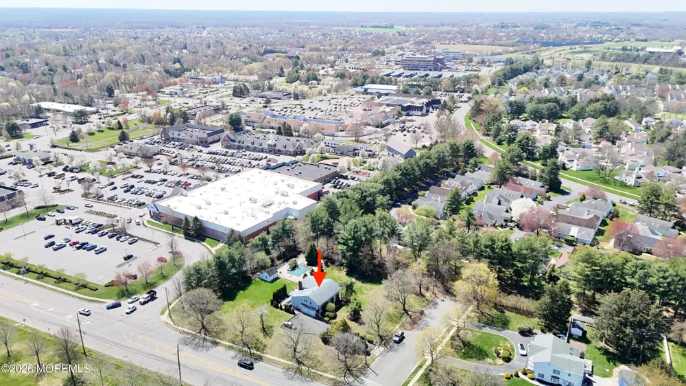 1 Flintlock Road Freehold, NJ 07728