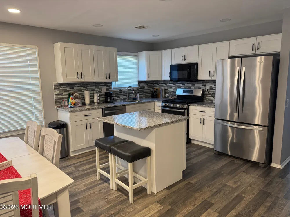 1 Ashcroft Lane Toms River, NJ 08757