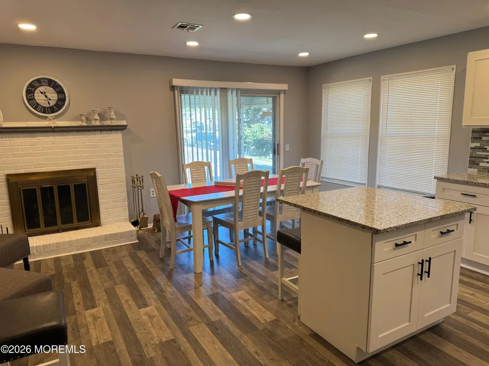 1 Ashcroft Lane Toms River, NJ 08757
