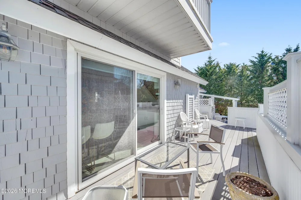 973 Ocean Avenue Mantoloking, NJ 08738