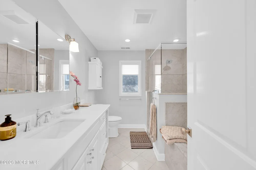 973 Ocean Avenue Mantoloking, NJ 08738