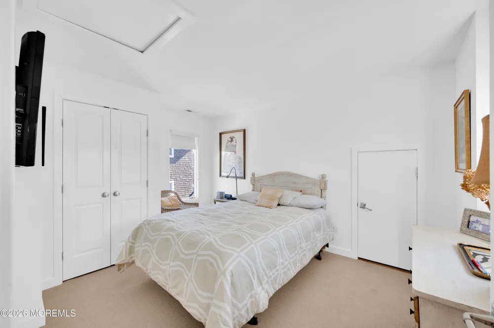 973 Ocean Avenue Mantoloking, NJ 08738