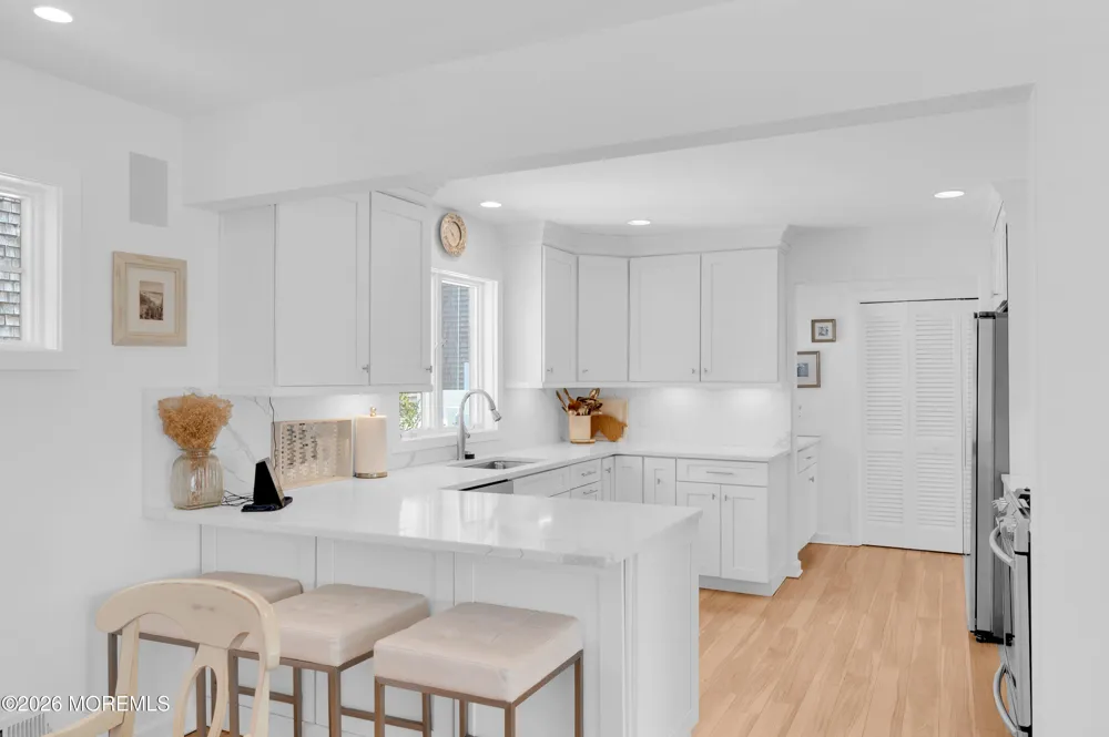 973 Ocean Avenue Mantoloking, NJ 08738