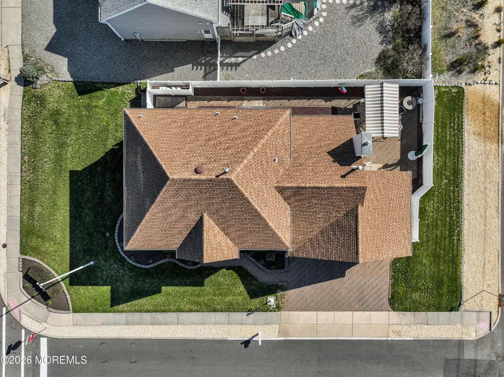 154 Bay Avenue Mantoloking, NJ 08738