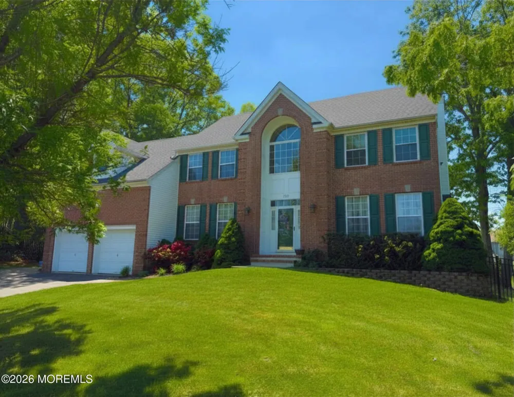 1326 Indian Hill Road